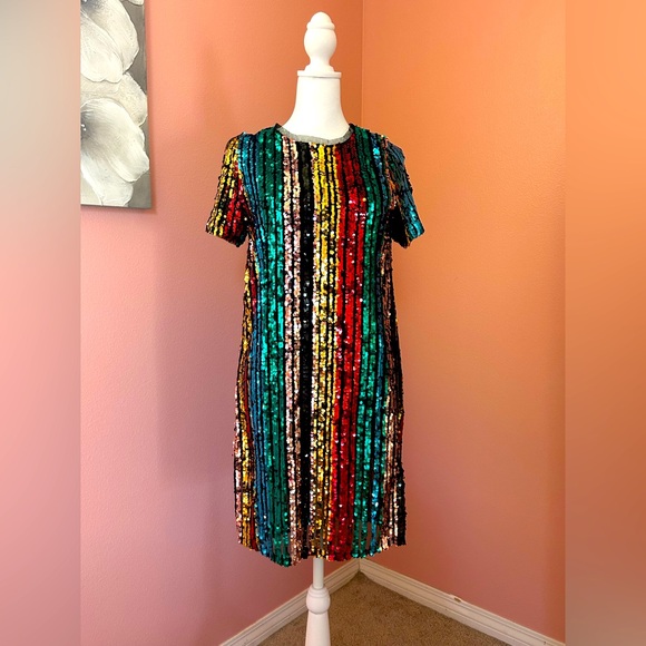Francesca's Mi Ami Multicolor Sequin short sleeve party Shift Dress, small NWT - Picture 1 of 12